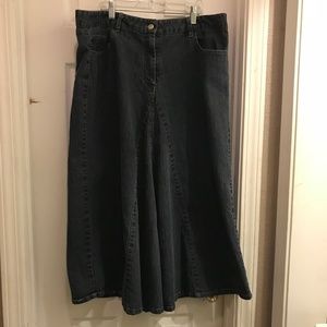 Finejeans Stretch full flare skirt size 14-16